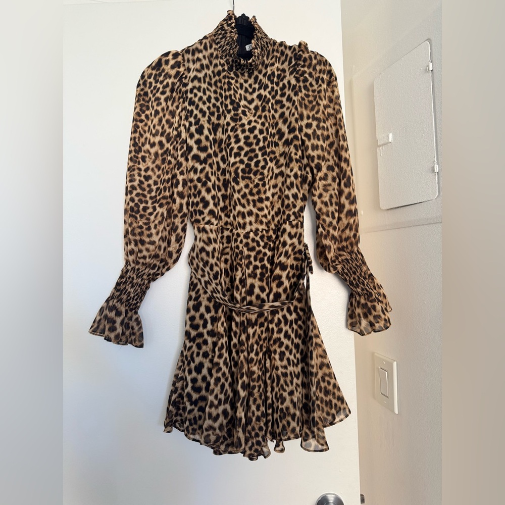 💥💥SOLD💥NWT Zara Long Sleeve Mock Neck Leopard - Picture 8 of 14
